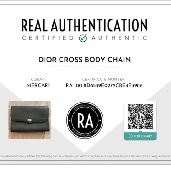 Authentic  vintage Dior Black Leather shoulder bag with Gold Accents make offer - Picture 4 of 17